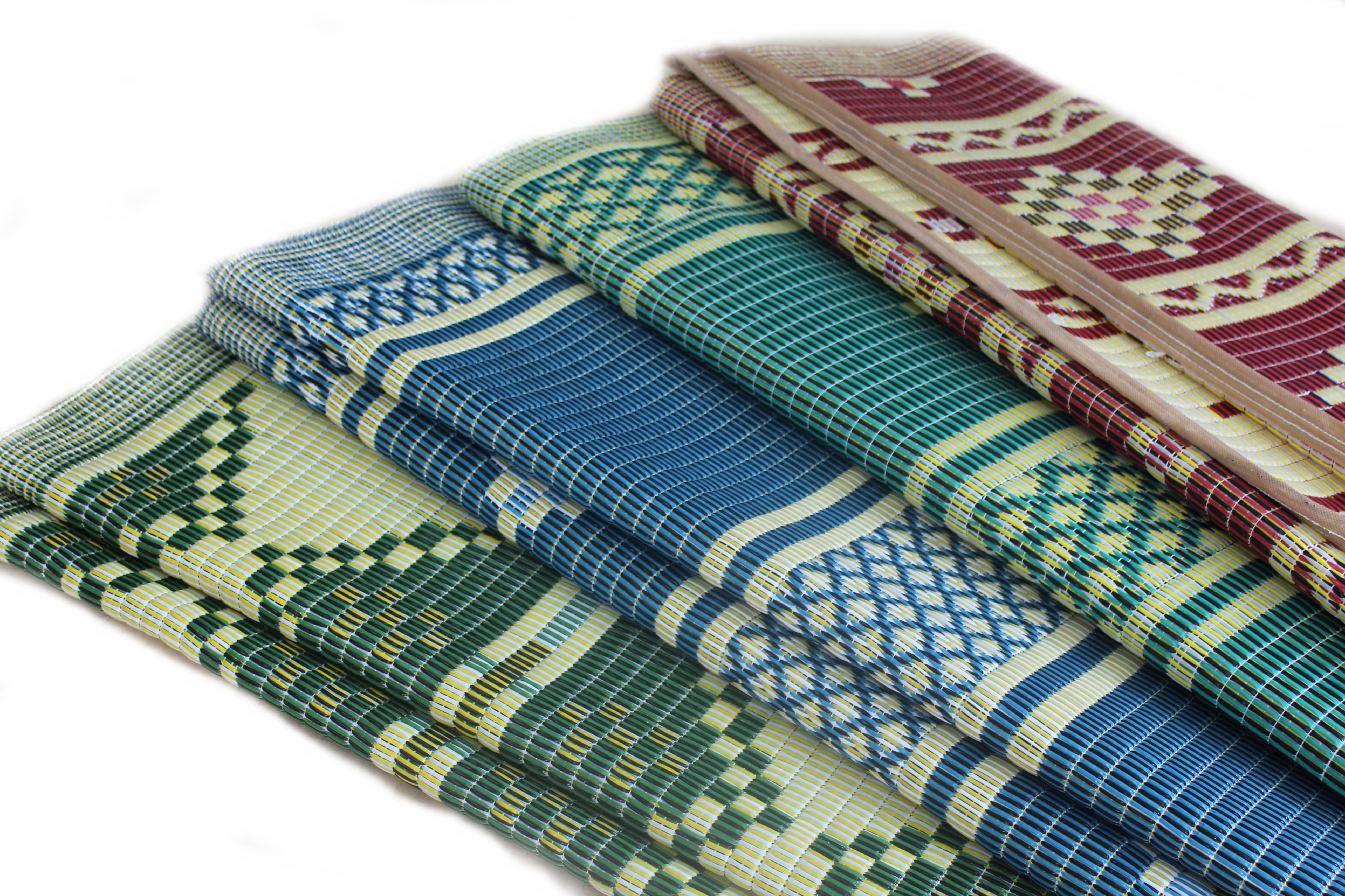 cami hasırı,namaz hasırı,camilik hasır,plastik hasır kilim,plastik cami hasırı