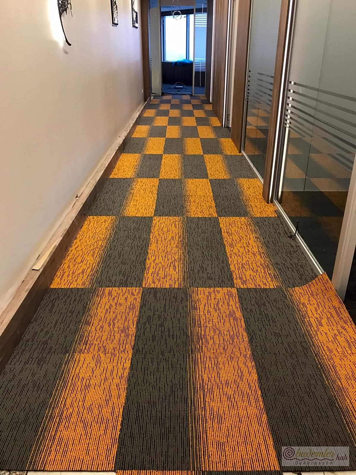 karo halı,çizgili ofis halısı,kare halı,50x50 ofis halısı,ucuz karo halı,karo halı döşemesi,ofis halıları,akustik karo halı