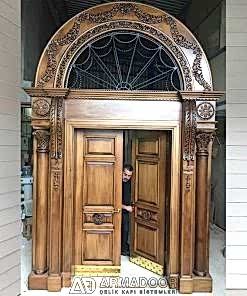 villa giriş kapısı